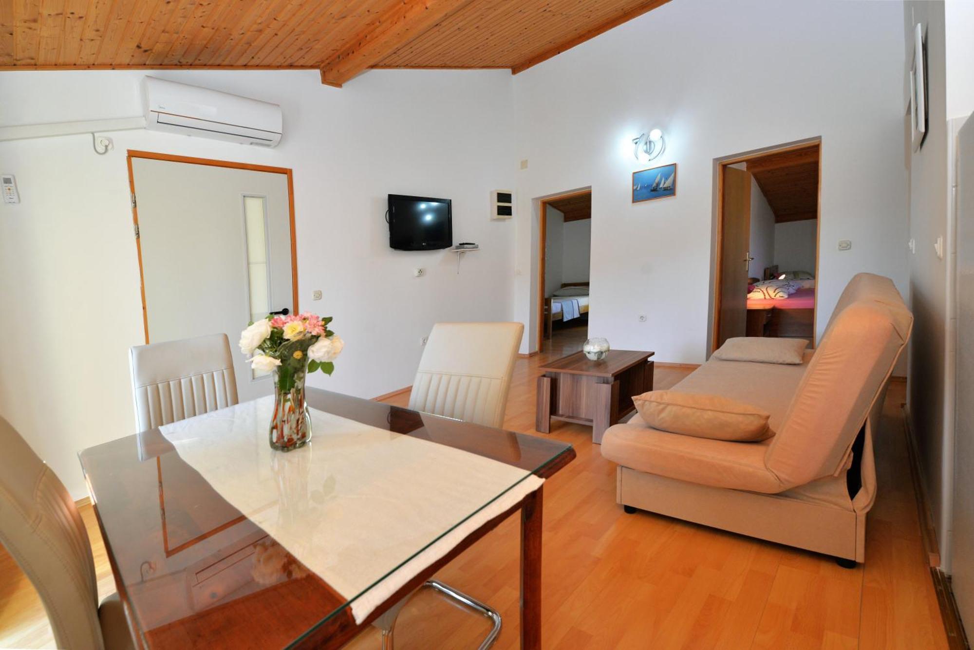 Apartments Goranka Murter Exterior foto